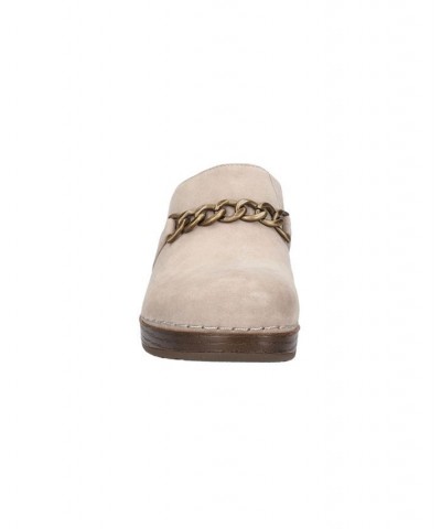 Women's Ventura Clogs Tan/Beige $46.25 Shoes