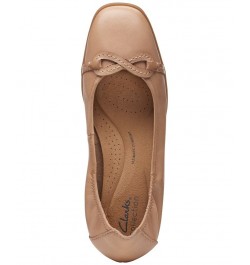 Women's Lyrical Rhyme Slip-On Flats Tan/Beige $49.35 Shoes